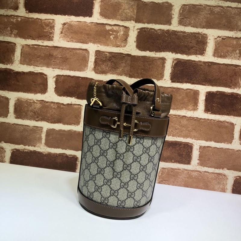 G*u*i bucket bags